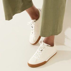 Rothy's Lace Up Sneaker Vanilla